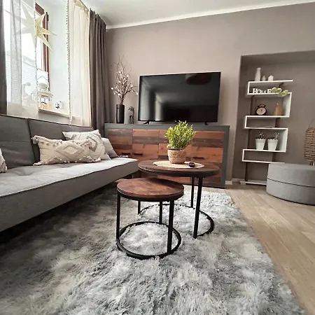 Erzperle 아파트 *